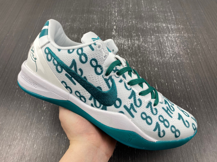 nike kobe 8 protro radiant emerald fq3549-101