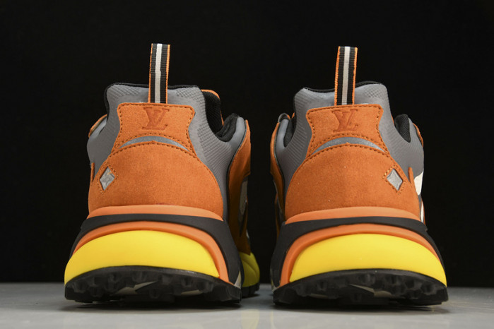 lv runner tatic sneaker