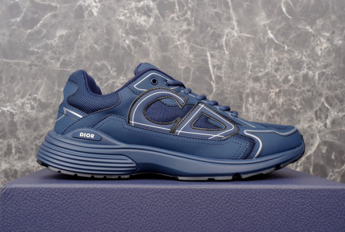 D*or b30 sneaker