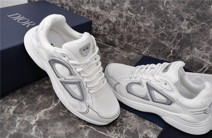 D*or b30 sneaker