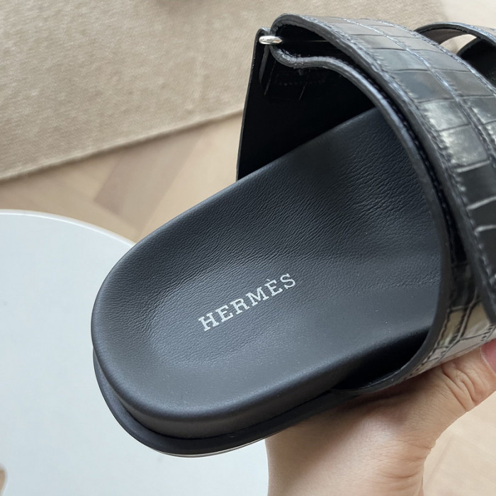 HER*MES SLIDES