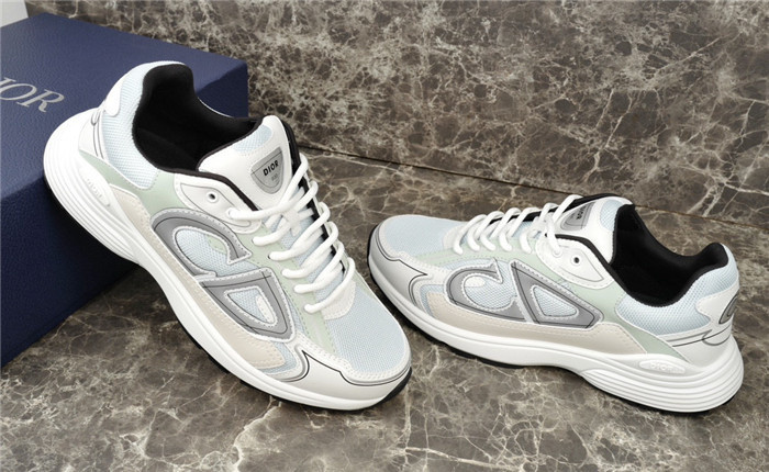 D*or b30 sneaker