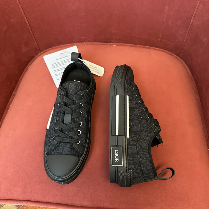 DIOR B23 Oblique Sneaker