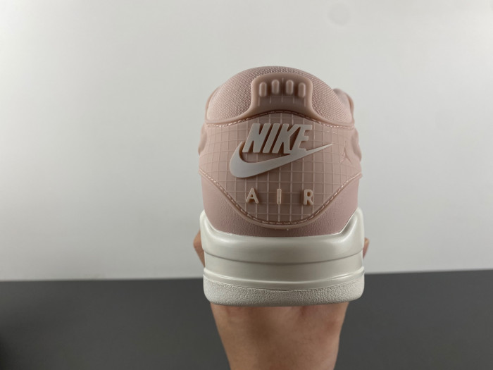 Air Jordan 4 RM Pink Oxford FQ7940-600
