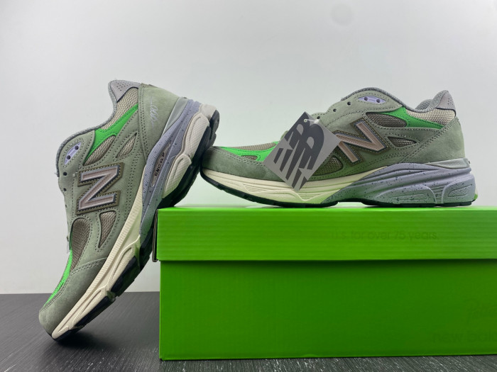 patta keep your family close x new balance 990 v3 m990pp3