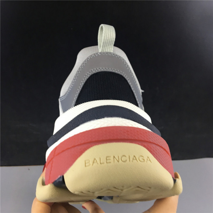 blcg sneaker triple.s.gomma grey silver 541624w06e27320