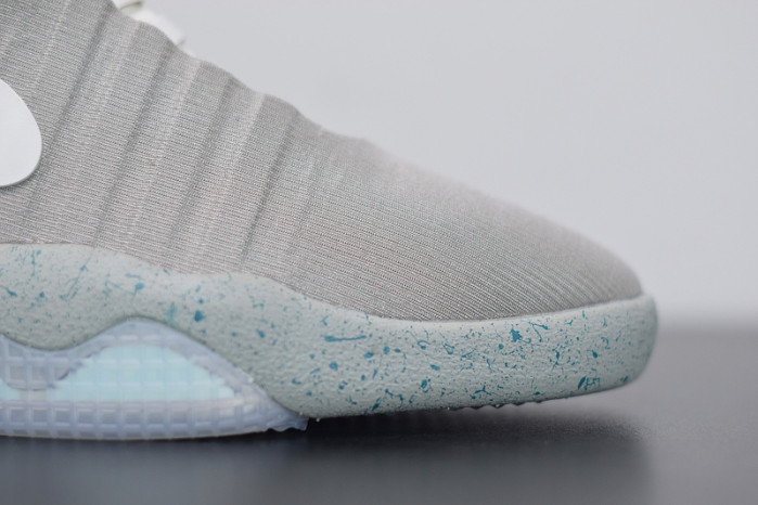 nike mag