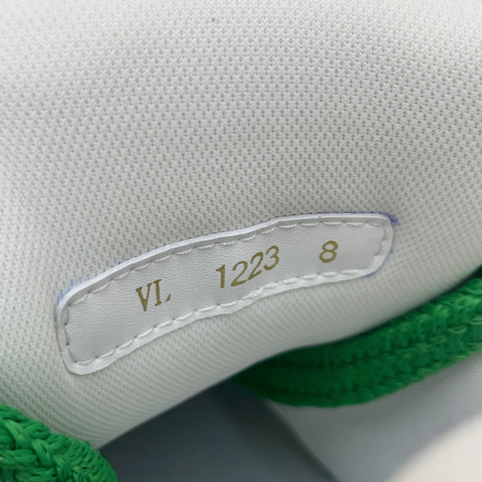 LV TRAINER MAXI