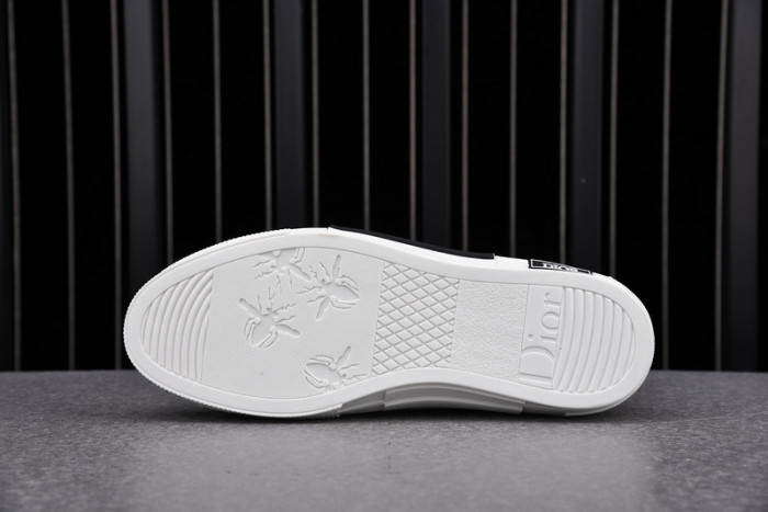 D*or b23 oblique high top sneaker