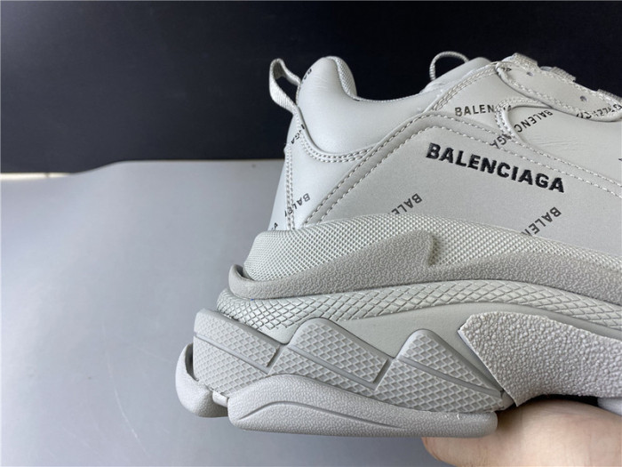 blcg sneaker triple.s.gomma grey black 536737 w2fa1 1210