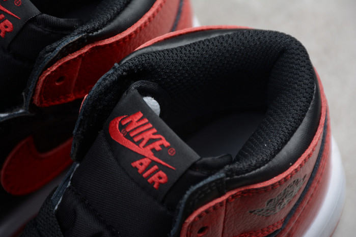 kids air jordan 1 retro high og banned bred black red 555088 001